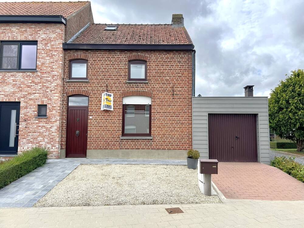 Huis te  koop in Zandvoorde 8980 197500.00€ 2 slaapkamers 140.00m² - Zoekertje 546072