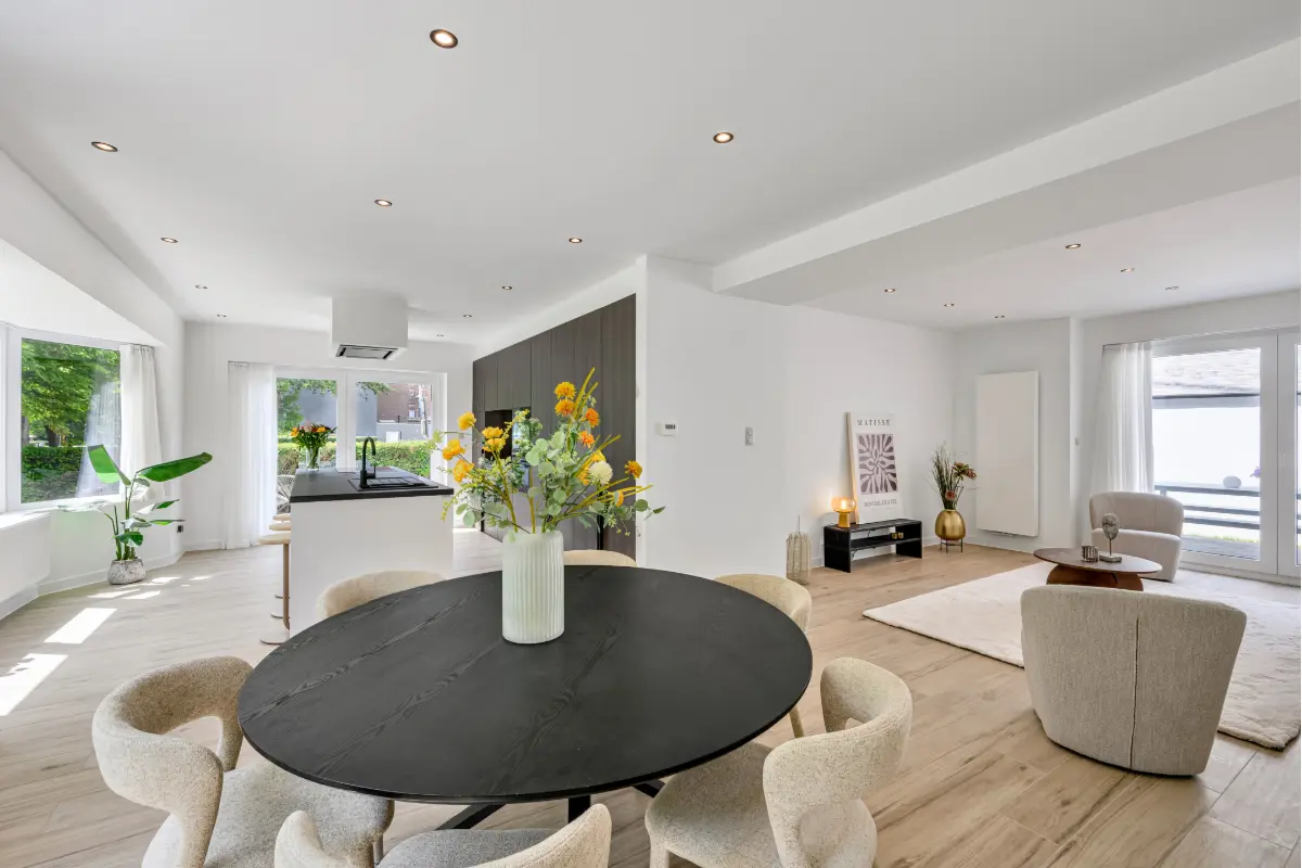 Herenhuis te  koop in Kortrijk 8500 599500.00€ 4 slaapkamers 225.00m² - Zoekertje 547145