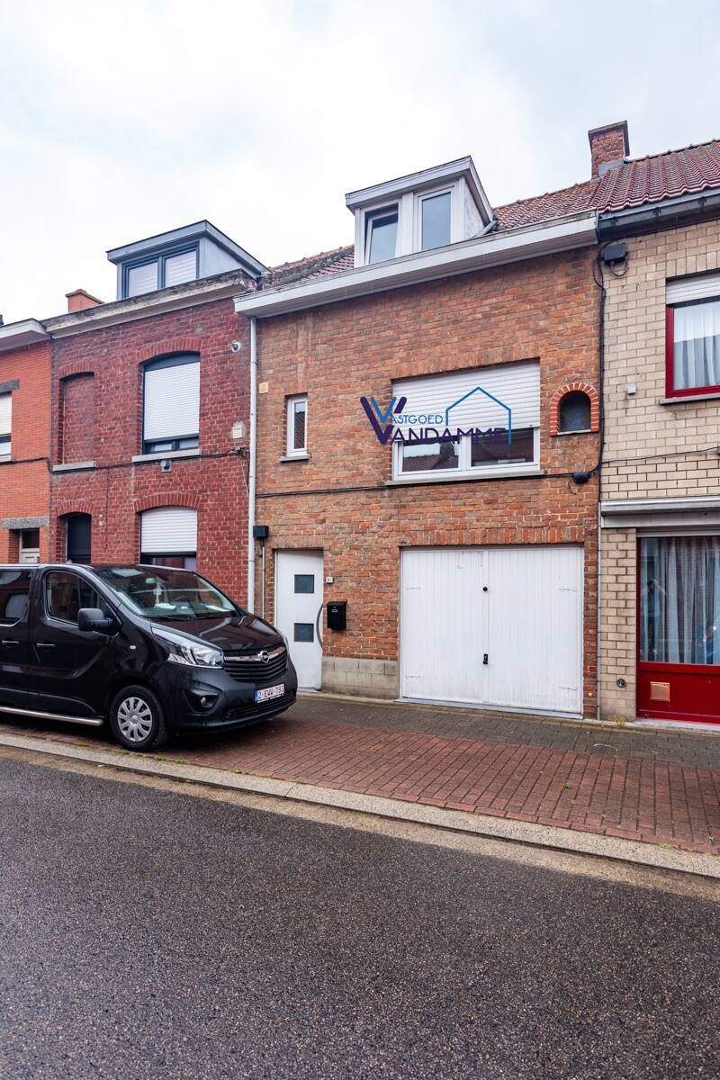 Huis te  koop in Menen 8930 0.00€ 2 slaapkamers m² - Zoekertje 547750