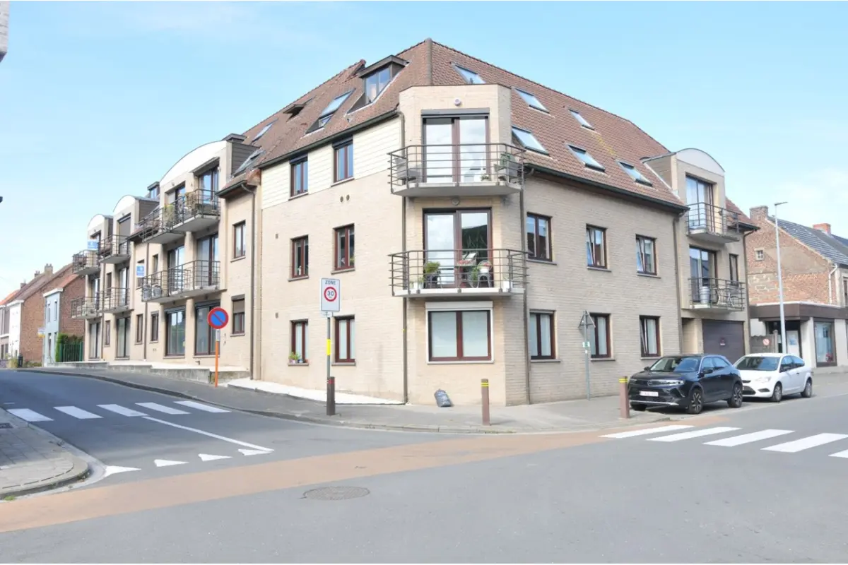 Appartement te  koop in Avelgem 8580 150000.00€ 1 slaapkamers 72.00m² - Zoekertje 548969