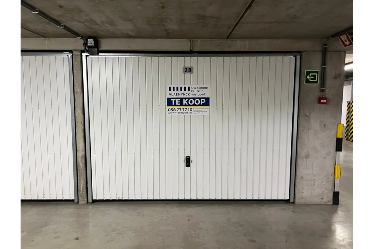 Parking & garage te  koop in Nieuwpoort 8620 70000.00€  slaapkamers m² - Zoekertje 548405
