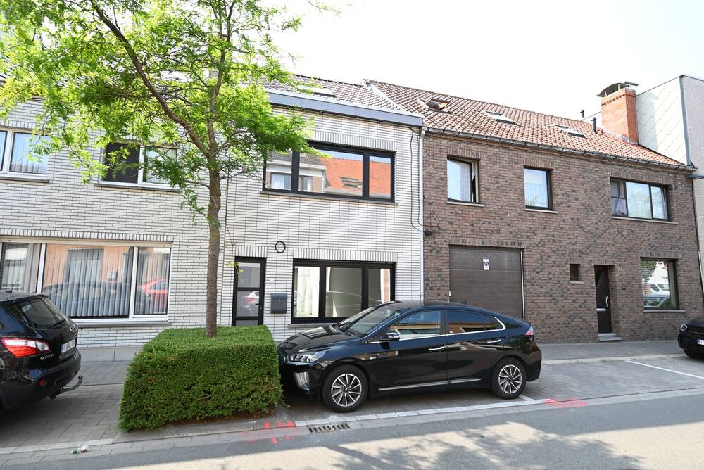 Huis te  koop in Oostende 8400 369000.00€ 3 slaapkamers 121.00m² - Zoekertje 548432