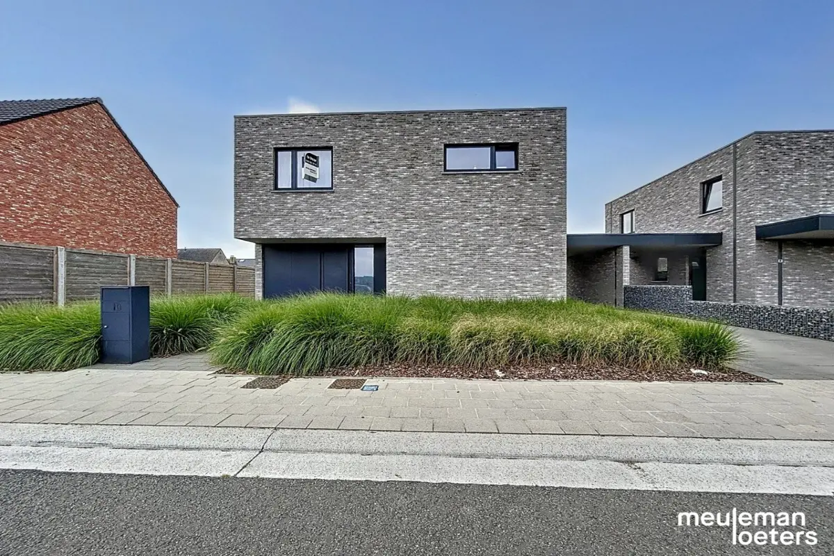 Huis te  huur in Ruddervoorde 8020 1275.00€ 3 slaapkamers m² - Zoekertje 548415