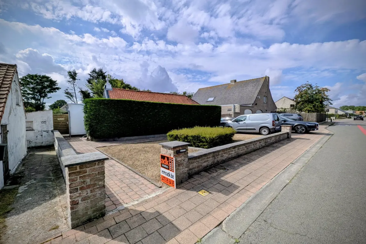 Huis te koop in Adinkerke 8660 290000.00€ 2 slaapkamers 112.00m² - Zoekertje 549905