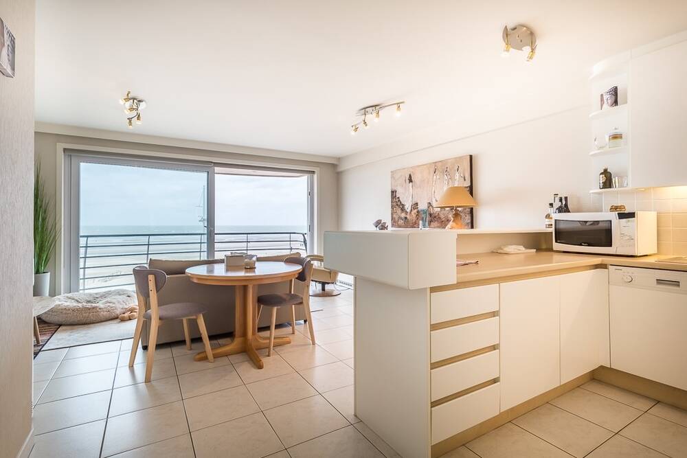Appartement te huur in Koksijde 8670 1050.00€ slaapkamers 65.00m² - Zoekertje 549490