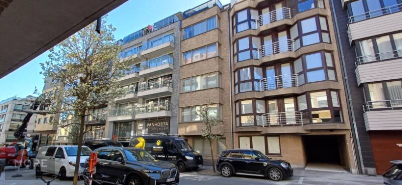 Appartement te  koop in Knokke-Heist 8300 555000.00€ 2 slaapkamers m² - Zoekertje 550165