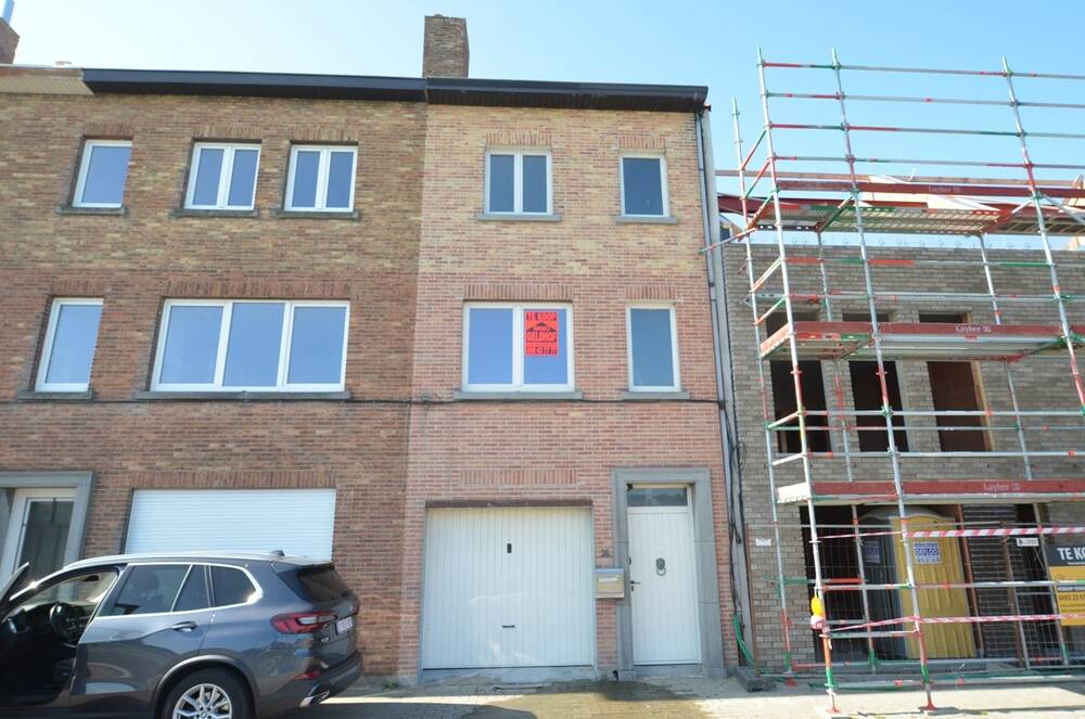 Huis te  koop in Oostende 8400 229000.00€ 3 slaapkamers m² - Zoekertje 550563