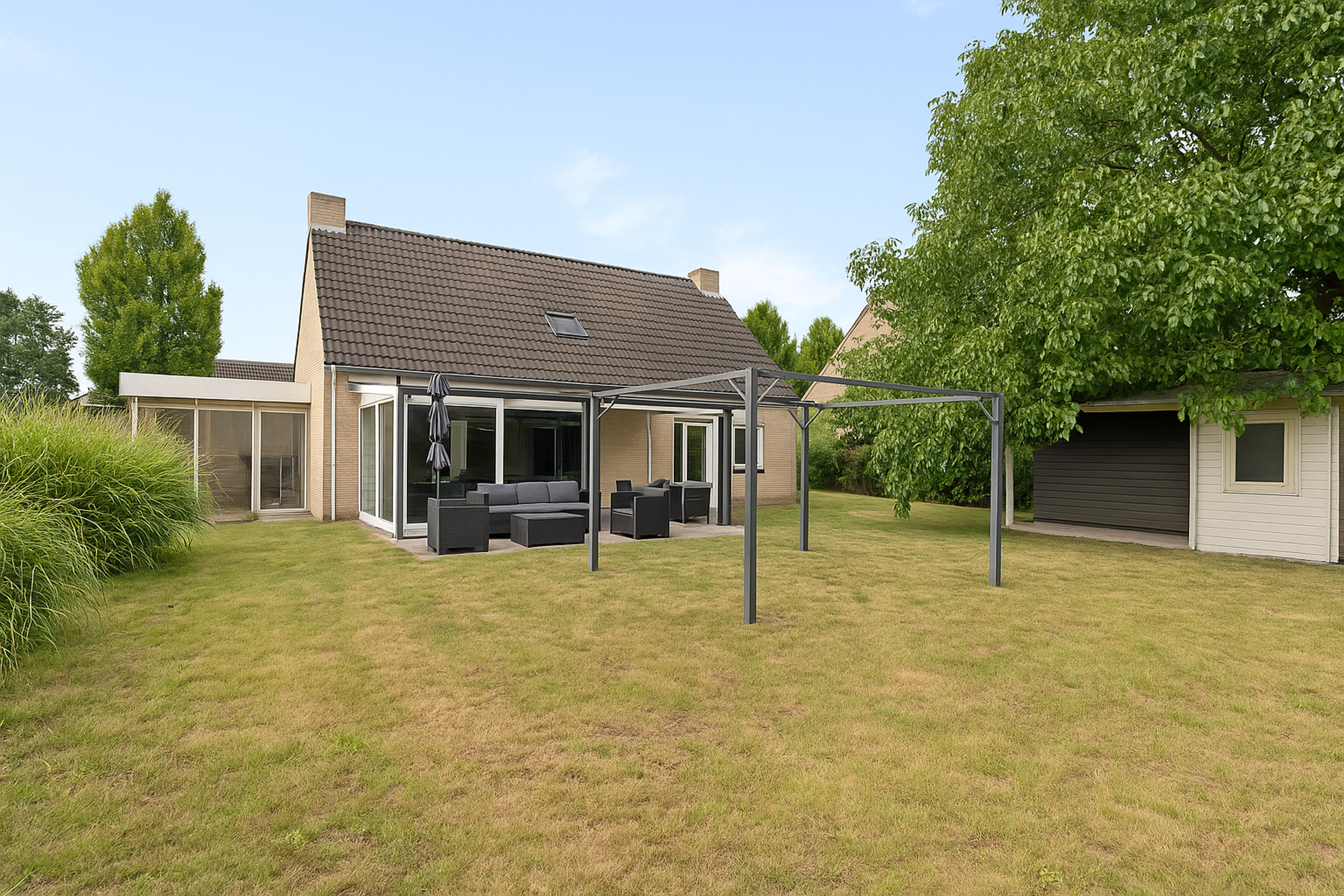 Huis te  koop in Bavikhove 8531 385000.00€ 5 slaapkamers 219.00m² - Zoekertje 551961
