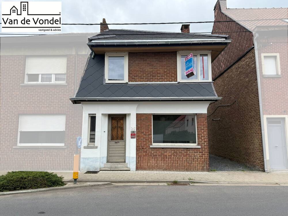 Huis te  koop in Avelgem 8580 225000.00€ 4 slaapkamers 185.00m² - Zoekertje 551927