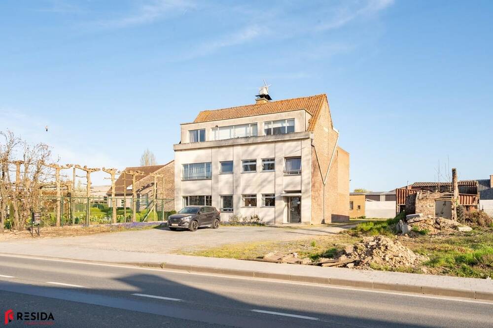 Appartement te  koop in Heestert 8551 475000.00€  slaapkamers 430.00m² - Zoekertje 551721