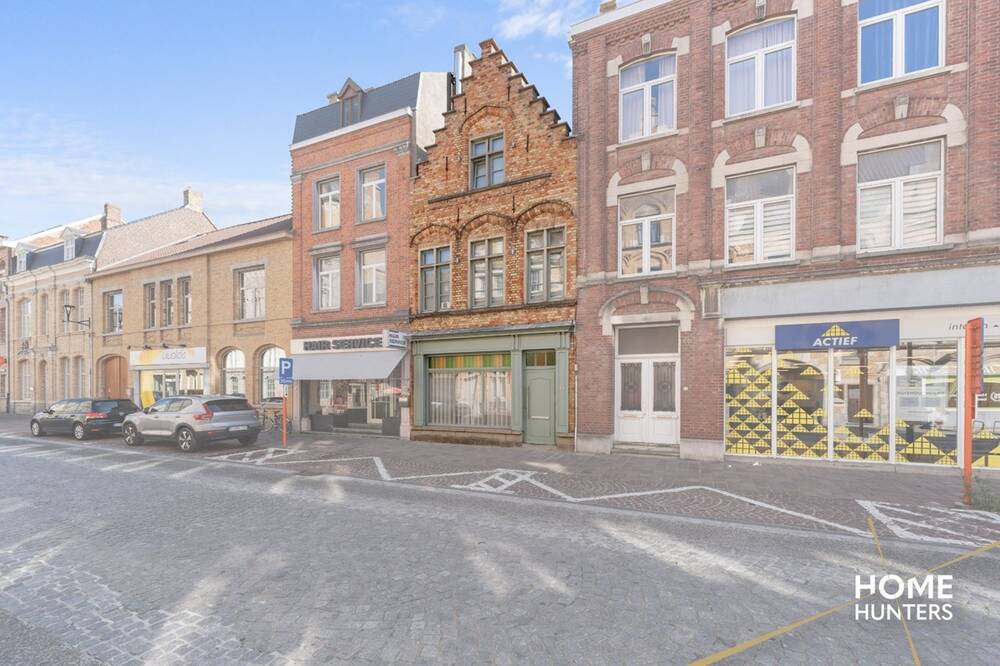 Huis te  koop in Ieper 8900 399000.00€ 2 slaapkamers 243.00m² - Zoekertje 552598