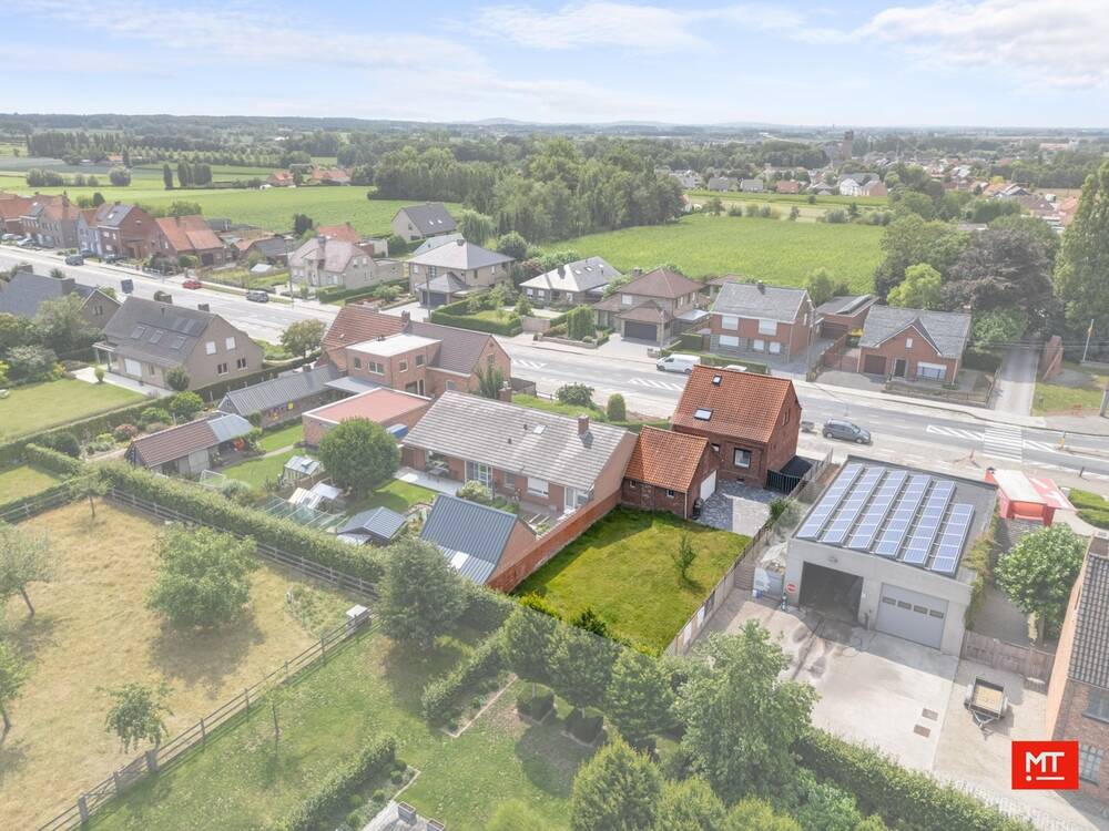 Huis te  koop in Zonnebeke 8980 350000.00€ 3 slaapkamers 155.00m² - Zoekertje 552359