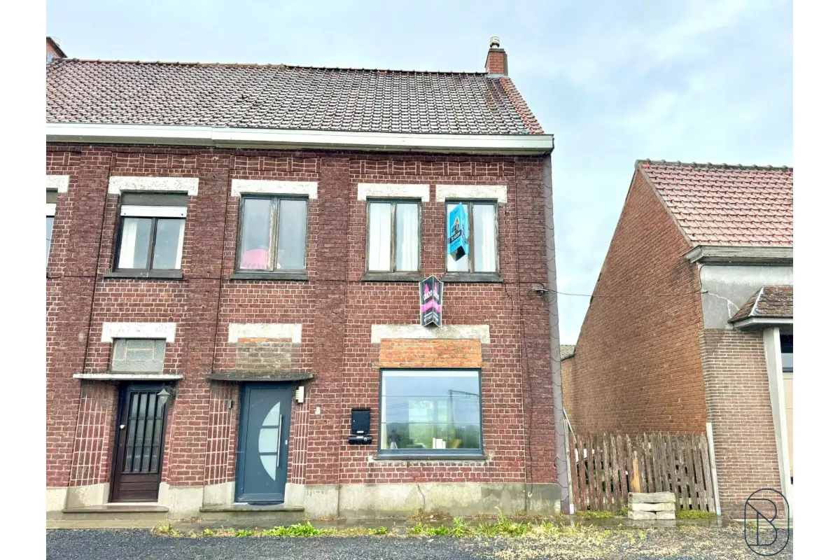 Huis te  koop in Anzegem 8570 198000.00€ 3 slaapkamers 155.00m² - Zoekertje 552767