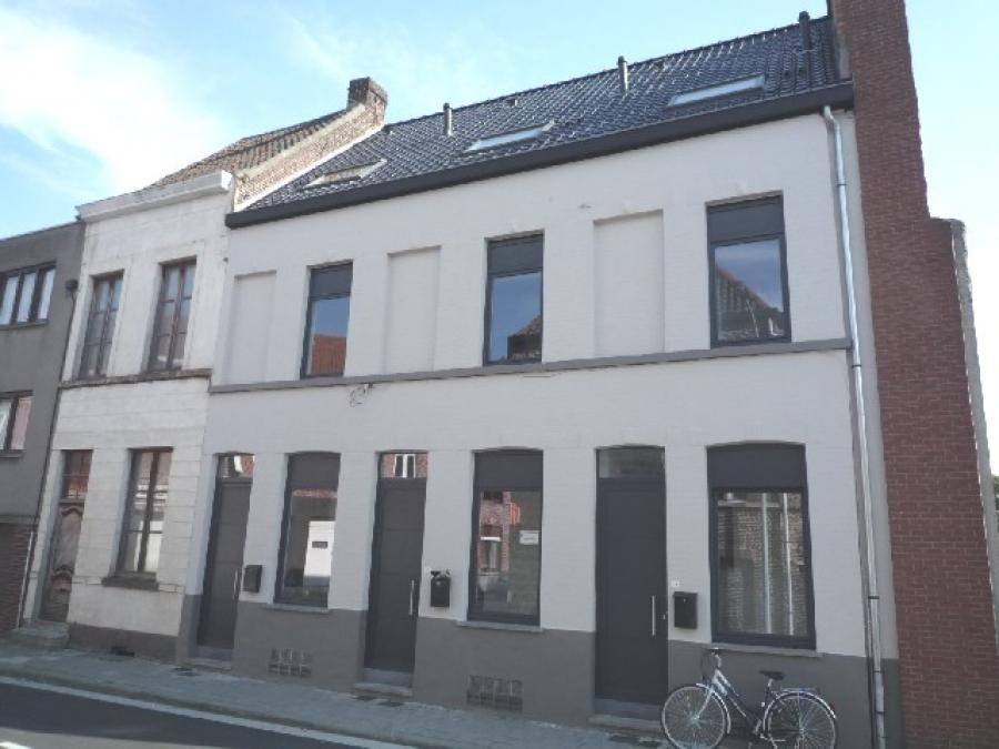 Huis te koop in Kortrijk 8500 275000.00€ 3 slaapkamers 130.00m² - Zoekertje 552357
