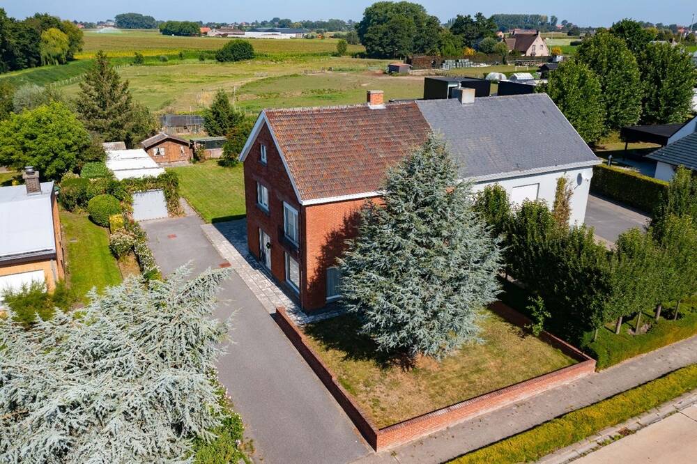 Huis te  koop in Pittem 8740 312000.00€ 3 slaapkamers 208.00m² - Zoekertje 553343