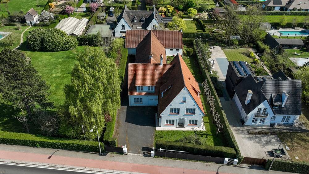 Huis te koop in Kortrijk 8500 849000.00€ 4 slaapkamers 275.00m² - Zoekertje 553597