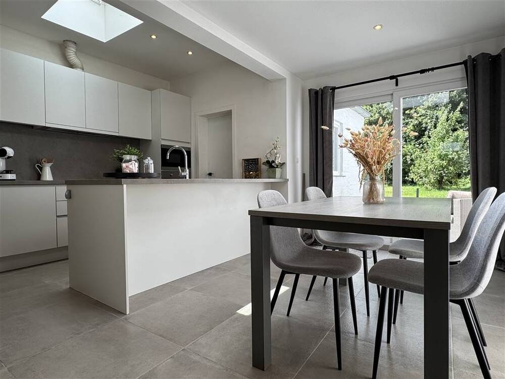 Huis te  koop in Marke 8510 278000.00€ 4 slaapkamers 141.00m² - Zoekertje 553078