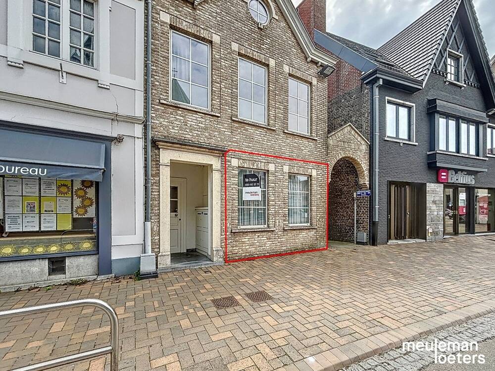 Appartement te huur in Oostkamp 8020 750.00€ 1 slaapkamers 107.00m² - Zoekertje 552906