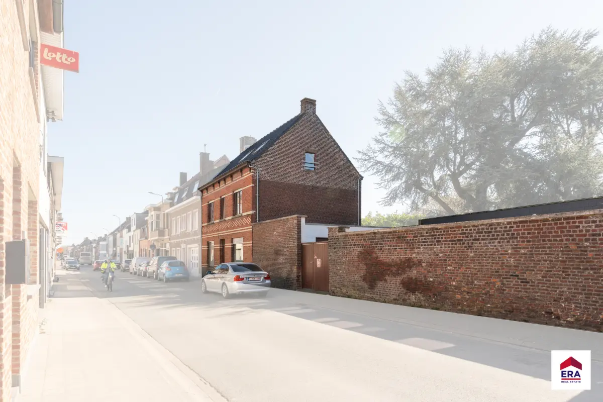 Huis te  koop in Tielt 8700 269000.00€ 3 slaapkamers 230.00m² - Zoekertje 553993