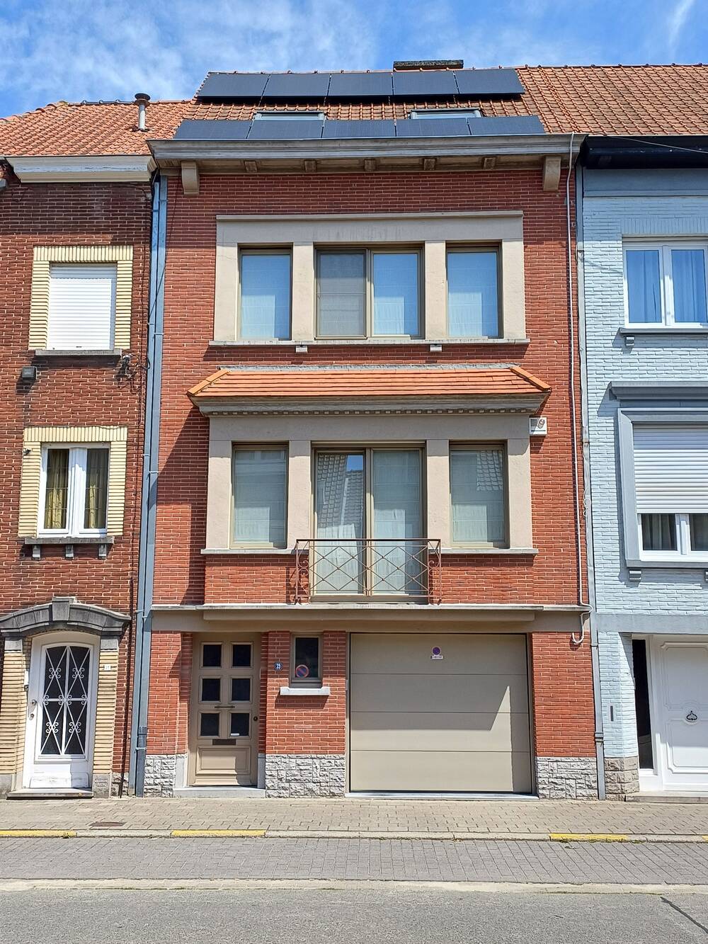 Huis te koop in Kortrijk 8500 439000.00€ 3 slaapkamers 227.00m² - Zoekertje 553982