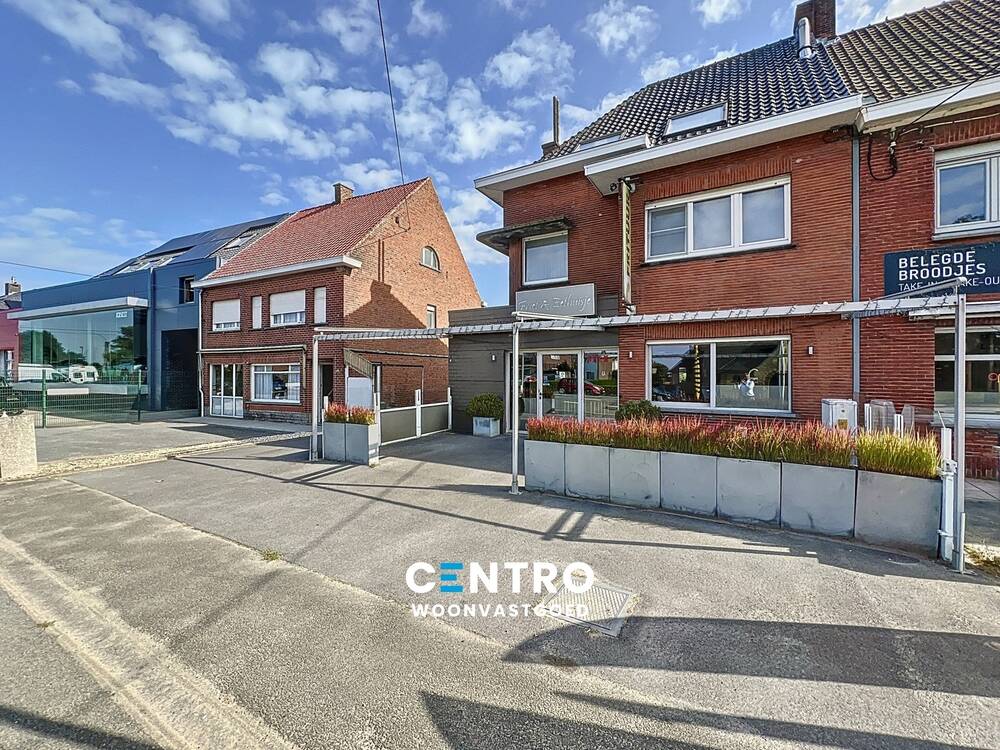 Huis te  koop in Torhout 8820 0.00€ 2 slaapkamers 335.00m² - Zoekertje 556075