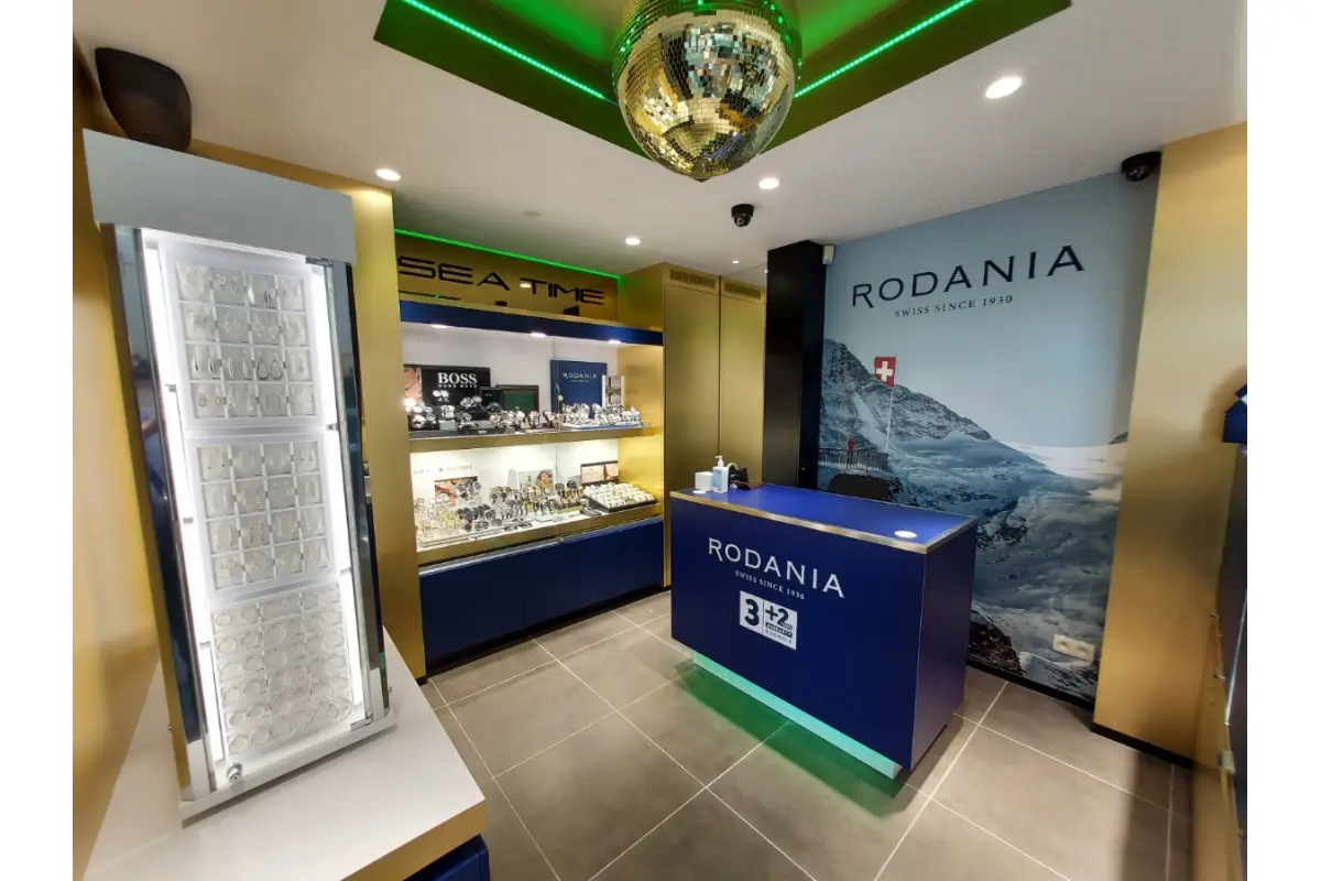 Handelszaak te  koop in De Panne 8660 99000.00€ 0 slaapkamers 15.00m² - Zoekertje 554795