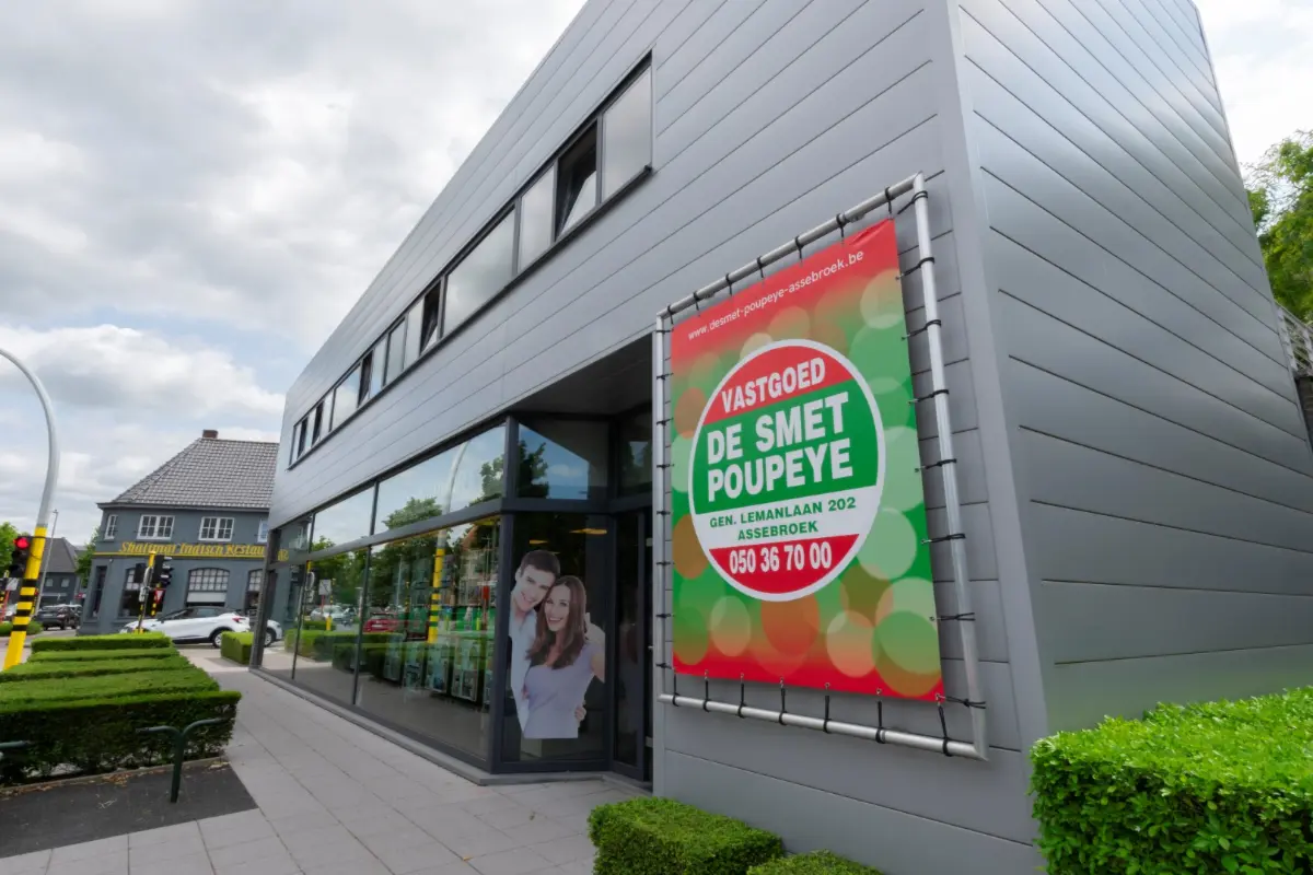 Parking & garage te  huur in Brugge 8000 30.00€  slaapkamers m² - Zoekertje 555901