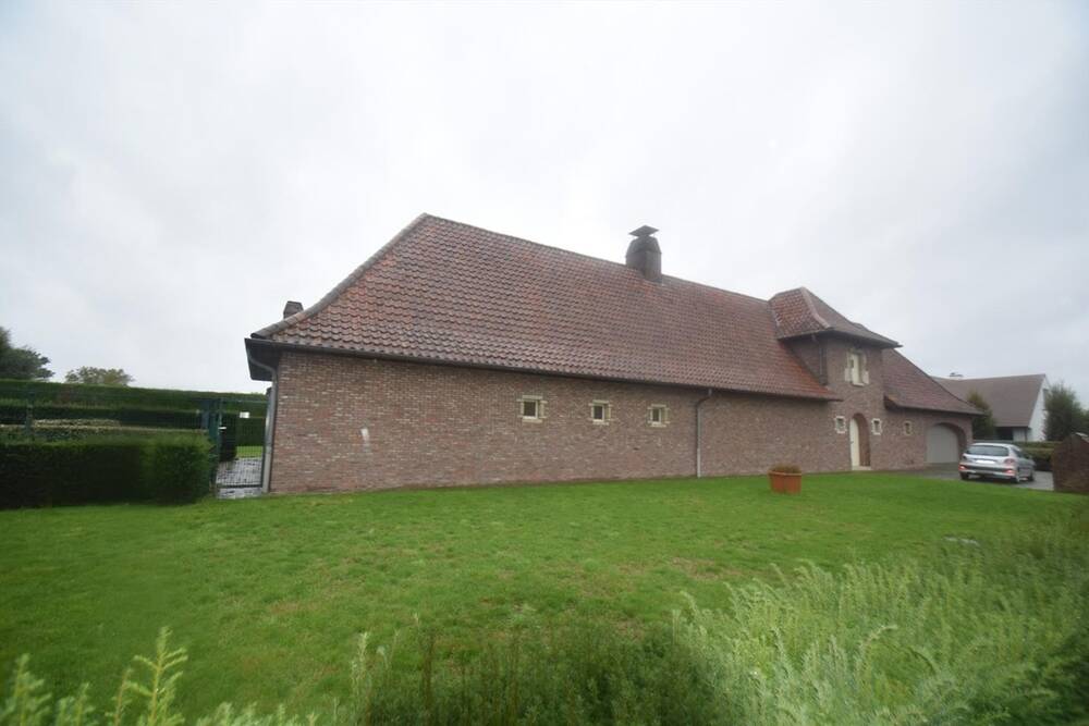Villa te  huur in Waregem 8790 1295.00€ 3 slaapkamers 297.00m² - Zoekertje 554044