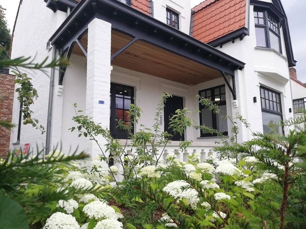 Handelszaak te  huur in Varsenare 8490 525.00€ 0 slaapkamers m² - Zoekertje 554252