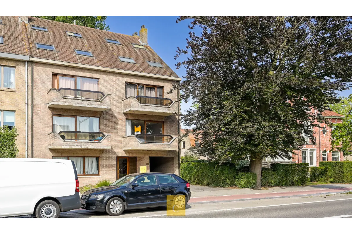 Appartement te  koop in Assebroek 8310 0.00€ 13 slaapkamers m² - Zoekertje 554644