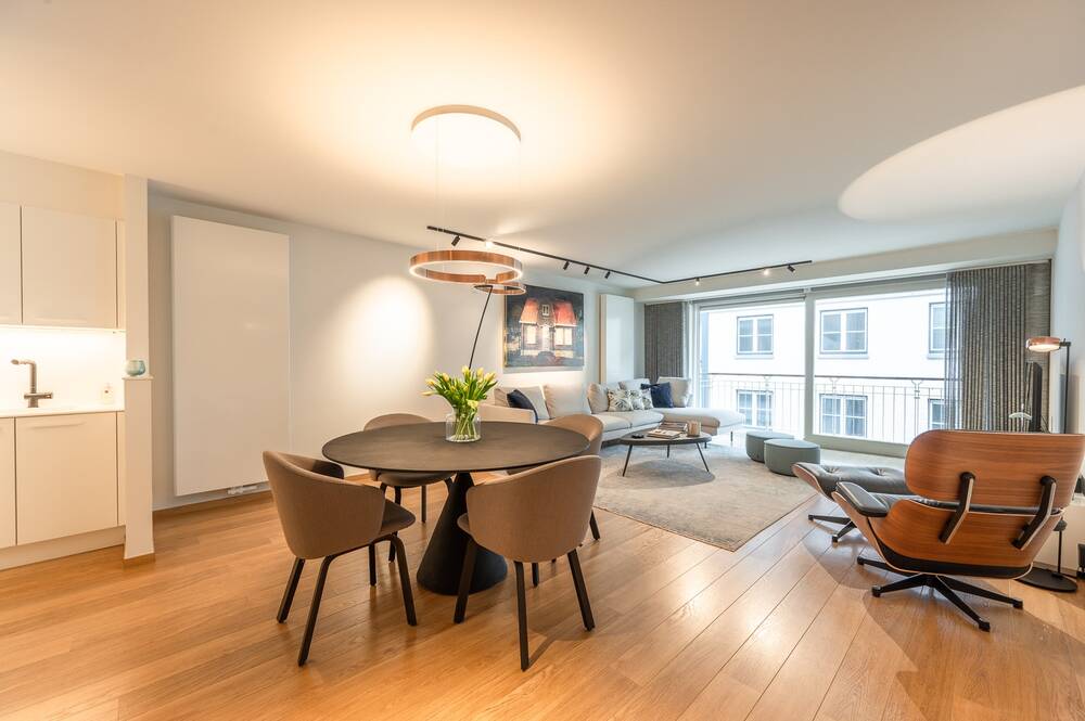 Appartement te  koop in Knokke-Heist 8300 650000.00€ 2 slaapkamers 90.00m² - Zoekertje 556408