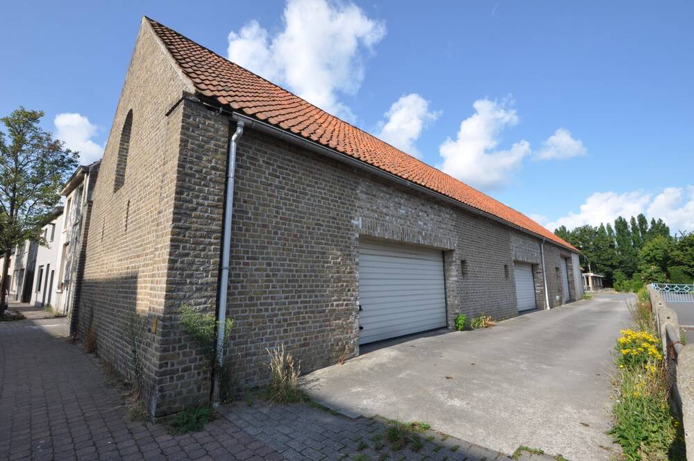 Handelszaak te  koop in Oostende 8400 299000.00€  slaapkamers m² - Zoekertje 556417