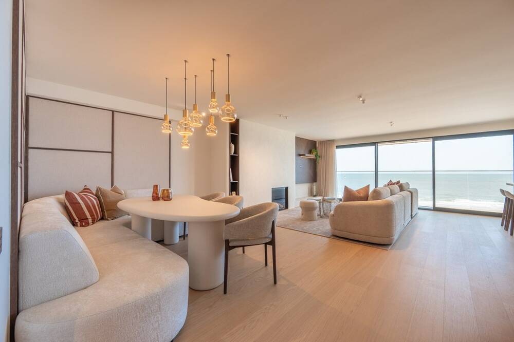 Appartement te  koop in Knokke-Heist 8300 3850000.00€ 3 slaapkamers 150.00m² - Zoekertje 556944