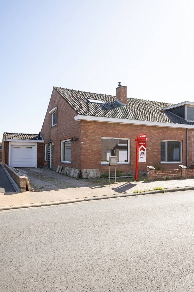 Huis te  koop in De Panne 8660 270000.00€ 3 slaapkamers 205.00m² - Zoekertje 556706