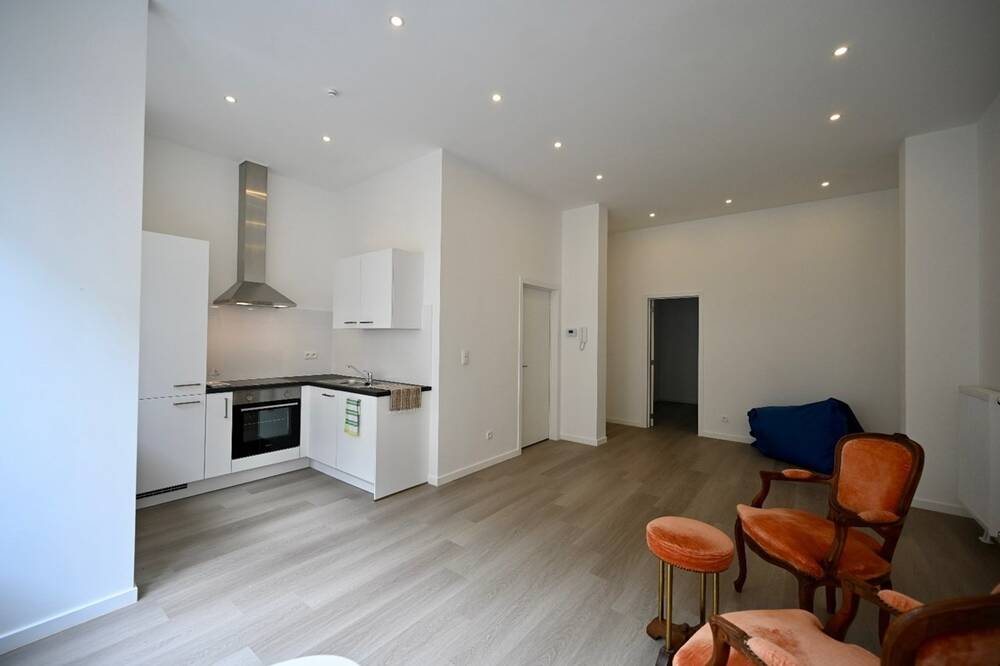 Appartement te  huur in Oostende 8400 735.00€ 1 slaapkamers 60.00m² - Zoekertje 557999