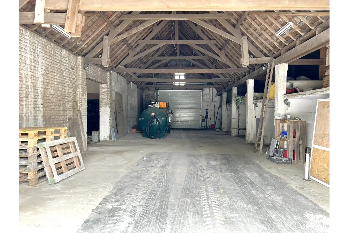 Andere te  koop in Menen 8930 330000.00€ 0 slaapkamers 490.00m² - Zoekertje 559138