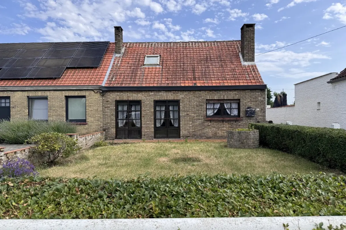 Huis te  koop in De Panne 8660 225000.00€ 3 slaapkamers 168.00m² - Zoekertje 559608