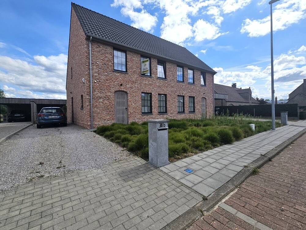 Huis te  huur in Snellegem 8490 1260.00€ 4 slaapkamers 169.00m² - Zoekertje 560593