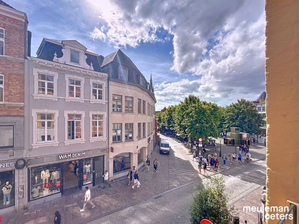 Appartement te huur in Brugge 8000 1150.00€ 2 slaapkamers 109.00m² - Zoekertje 560944