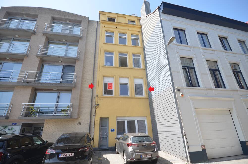 Appartement te koop in Oostende 8400 138000.00€ 2 slaapkamers 91.00m² - Zoekertje 561222