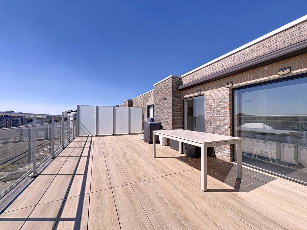 Penthouse te koop in Koksijde 8670 365000.00€ 2 slaapkamers m² - Zoekertje 563023