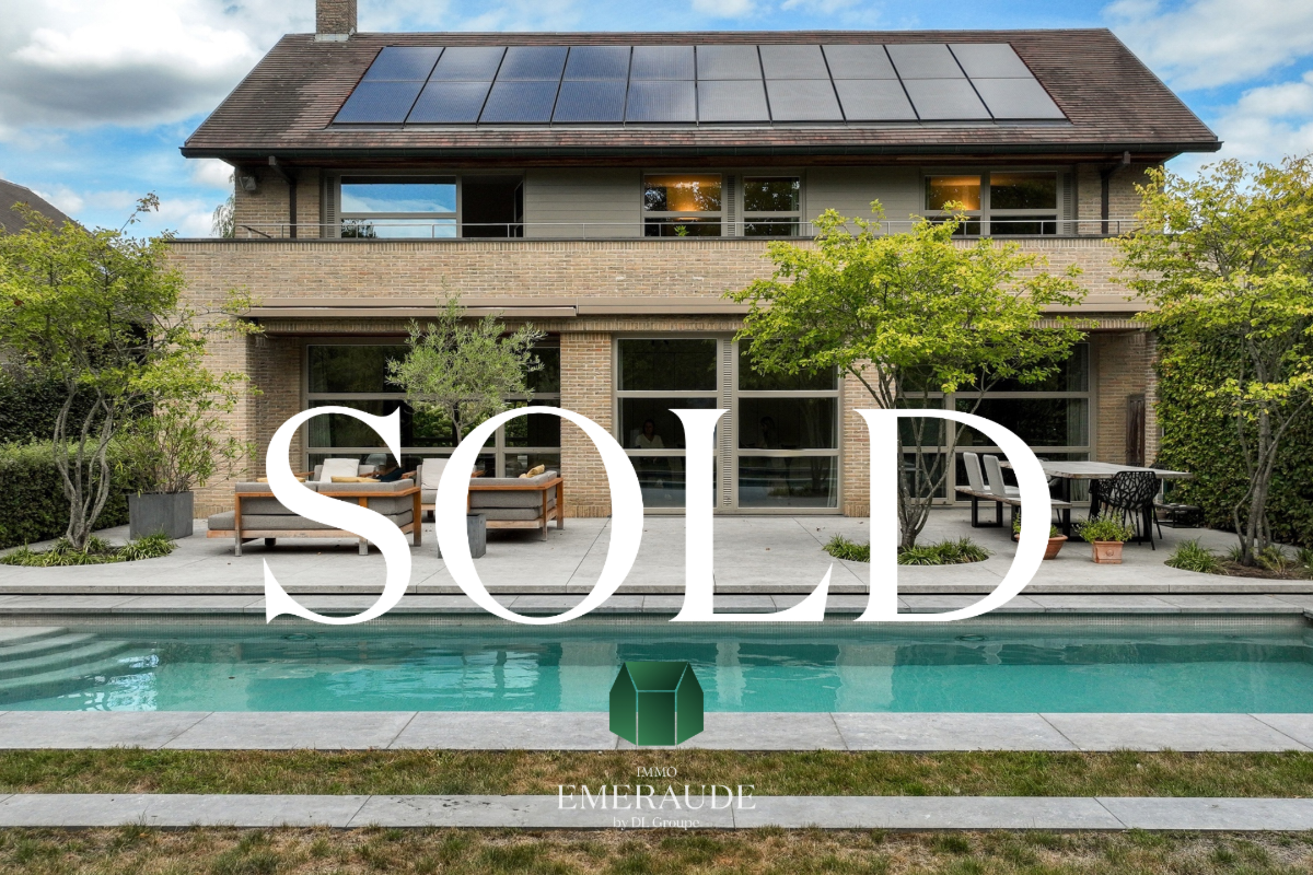 Huis te  in Kortrijk 8500 0.00€ 4 slaapkamers 380.00m² - Zoekertje 616628