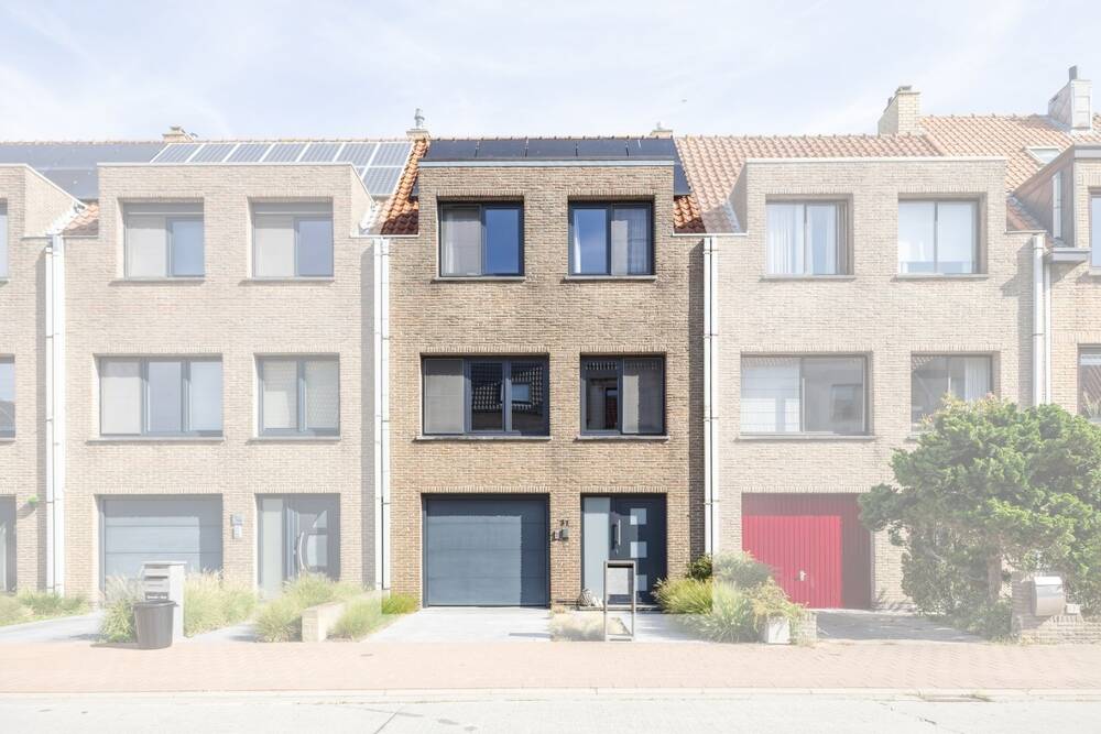 Huis te  koop in Blankenberge 8370 384000.00€ 3 slaapkamers 172.00m² - Zoekertje 564104