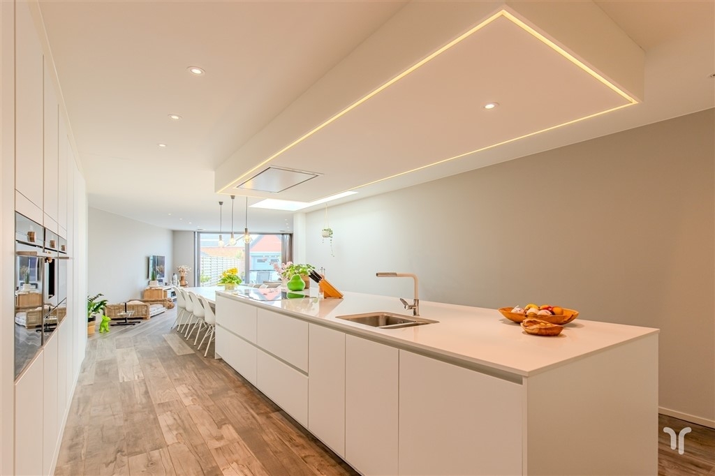 Huis te  koop in Veurne 8630 465000.00€ 3 slaapkamers 198.00m² - Zoekertje 563948