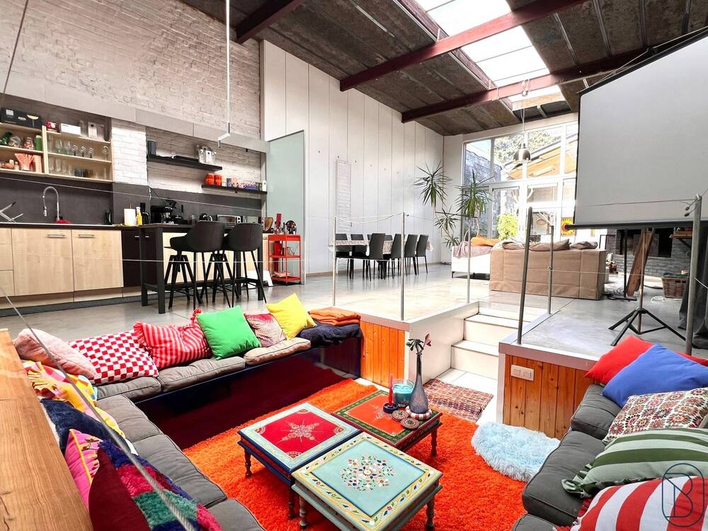 Handelszaak te  koop in Waregem 8790 289500.00€  slaapkamers 230.00m² - Zoekertje 565388