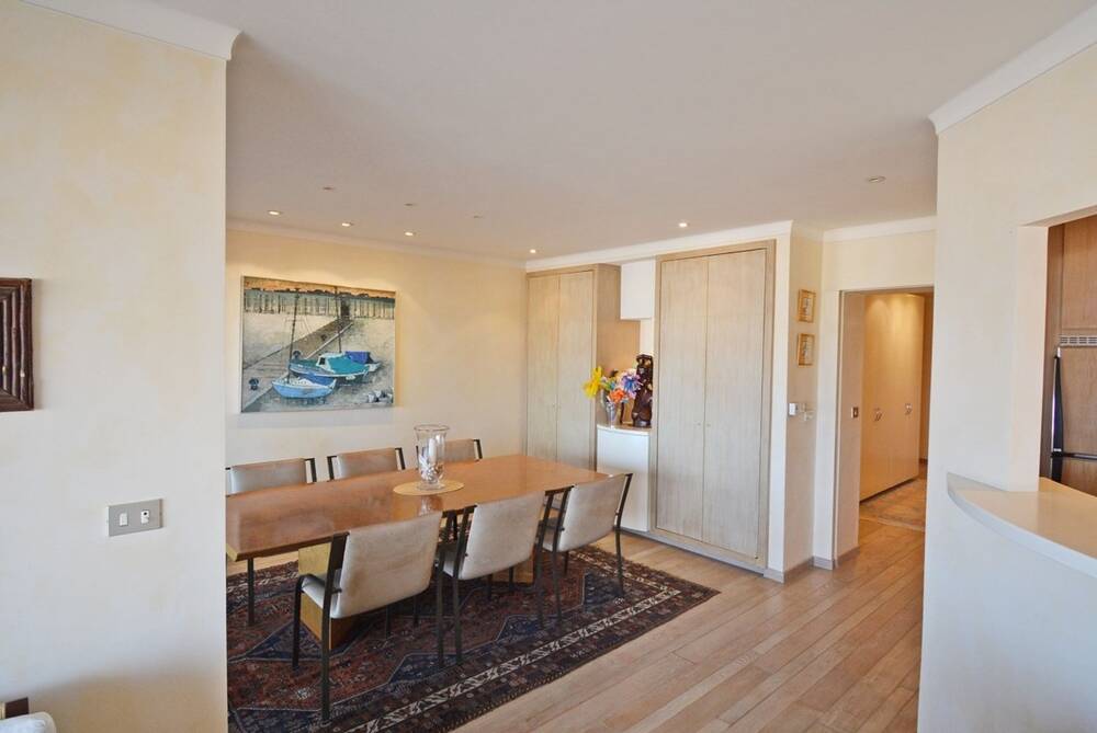 Appartement te  huur in Heist-aan-Zee 8301 2250.00€ 3 slaapkamers 115.00m² - Zoekertje 565837