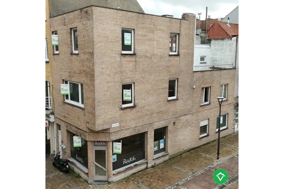 Appartementsgebouw te  koop in Bredene 8450 259000.00€ 3 slaapkamers m² - Zoekertje 565963