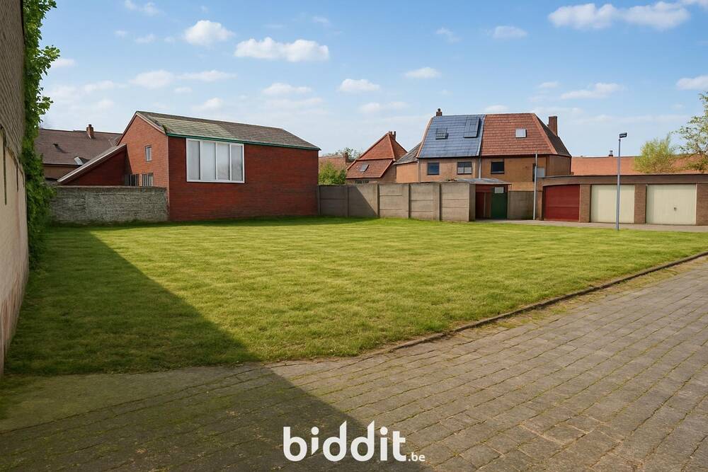 Bouwgrond te  koop in Menen 8930 80000.00€  slaapkamers m² - Zoekertje 566891