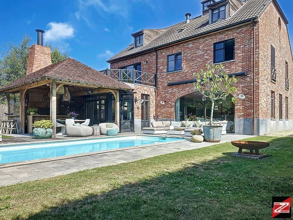 Villa te  koop in Knokke-Heist 8300 2495000.00€ 5 slaapkamers 397.00m² - Zoekertje 566883