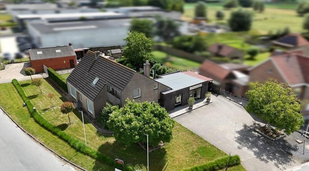 Huis te  koop in Zedelgem 8210 679000.00€ 4 slaapkamers 344.00m² - Zoekertje 566589